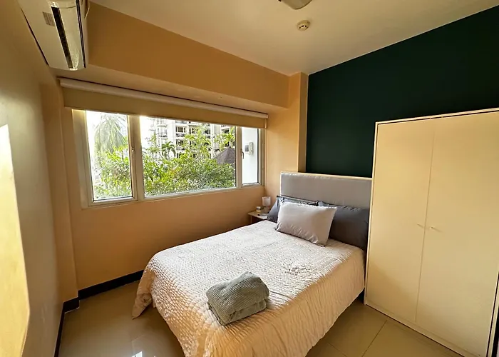 Solemare Parksuites -tower C * Manila